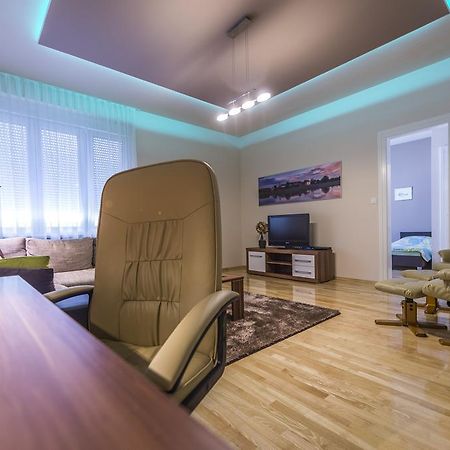 Apartman Cesaric Osijek Exterior foto