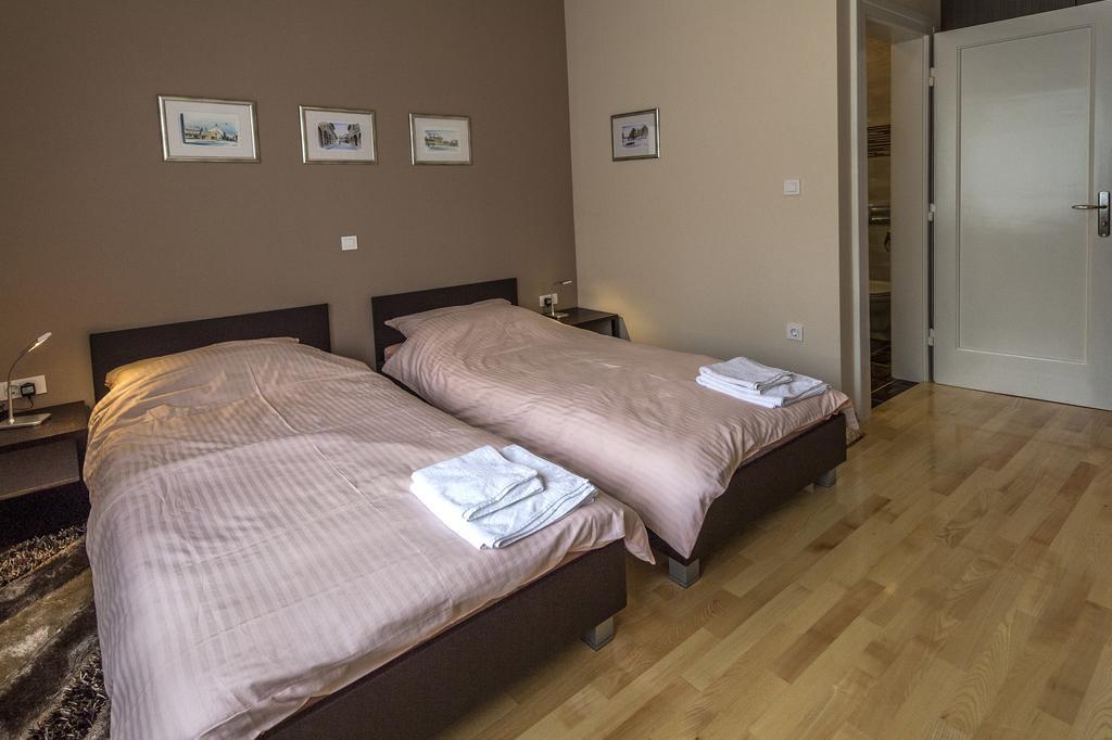 Apartman Cesaric Osijek Exterior foto
